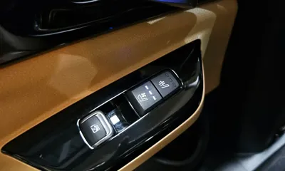 Kia Canival 2023, 58780 км, за 19815 USD - фото 17