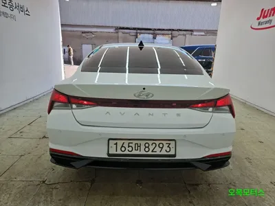 Hyundai Avante 2021, 24000 км, за 10939.63 USD