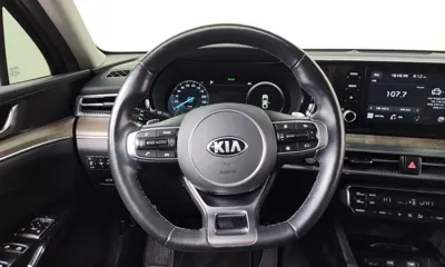 Kia K5 2020, 40365 км, за 13576.15 USD - фото 13