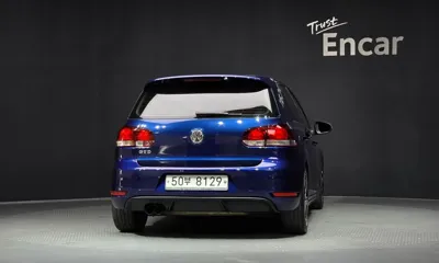 Volkswagen Golf 2011, 378173 км, за 2736.16 USD