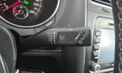 Volkswagen Golf 2011, 378173 км, за 2736.16 USD - фото 16