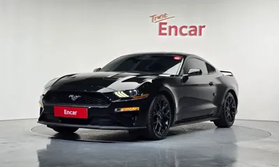 Ford Mustang · 2020 год