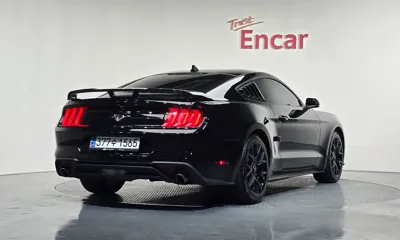 Ford Mustang 2020, 62902 км, за 18310.43 USD