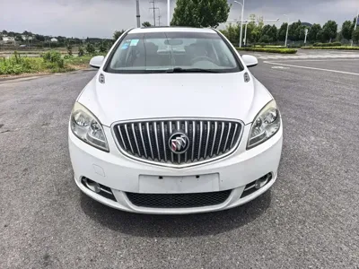 Buick Excelle 2015, 130000 км, за 1533.19 USD