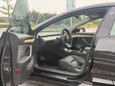 Tesla Model 3 2021, 60000 км, за 9637.16 USD