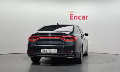 Hyundai Grandeur 2018, 38128 км, за 11709.61 USD