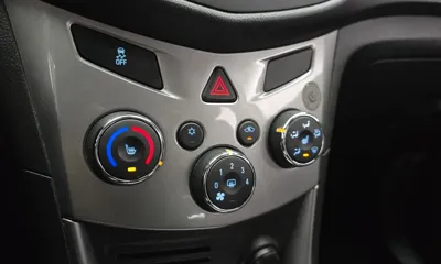 ChevroletGMDaewoo Trax 2016, 111599 км, за 3178.81 USD - фото 18