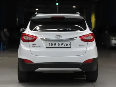 Hyundai Tucson 2014, 101932 км, за 5185.77 USD