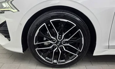 Kia K5 2020, 69230 км, за 15032.17 USD