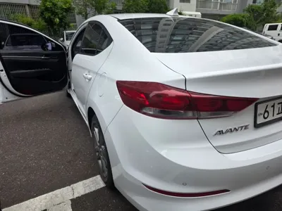 Hyundai Avante 2017, 136000 км, за 4647.99 USD - фото 6