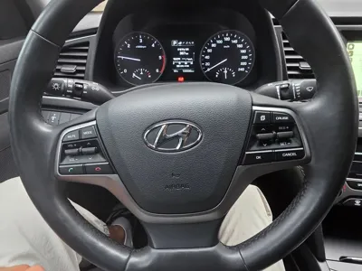 Hyundai Avante 2017, 136000 км, за 4647.99 USD - фото 10