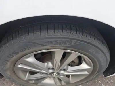 Hyundai Avante 2017, 136000 км, за 4647.99 USD - фото 18
