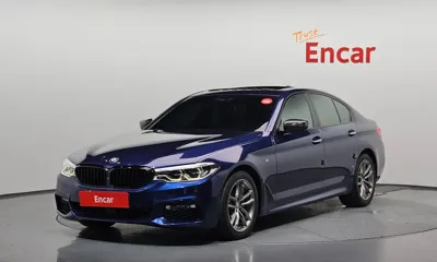 BMW 5-Series · 2018 год