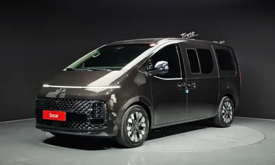 Hyundai Staria · 2024 год