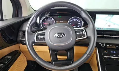 Kia Canival 2021, 31995 км, за 16605.87 USD - фото 13