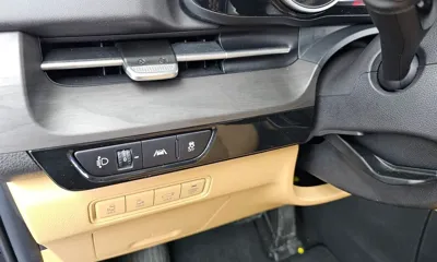Kia Canival 2021, 31995 км, за 16605.87 USD - фото 27