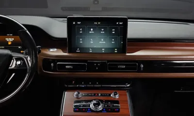 Lincoln Aviator 2021, 123121 км, за 18084.85 USD - фото 12