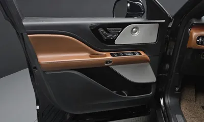 Lincoln Aviator 2021, 123121 км, за 18084.85 USD - фото 24
