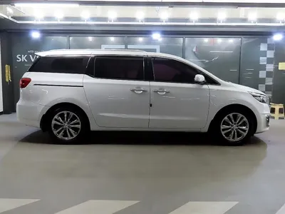 Kia Canival 2018, 84538 км, за 8391.89 USD