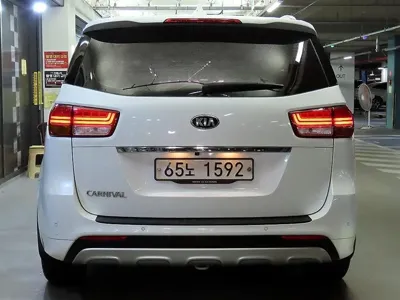 Kia Canival 2018, 84538 км, за 8391.89 USD