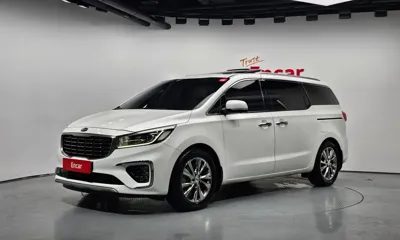 Kia Canival · 2019 год