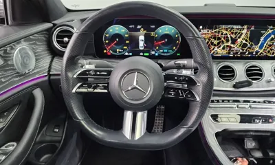 Mercedes-Benz E-Class 2021, 58598 км, за 24644.86 USD - фото 13