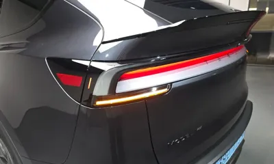 Tesla Model Y 2026, 61 км, за 48009.41 USD - фото 23