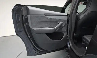 Tesla Model Y 2026, 61 км, за 48009.41 USD - фото 25