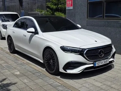 Mercedes-Benz E-Class 2025, 13185 км, за 62353.95 USD