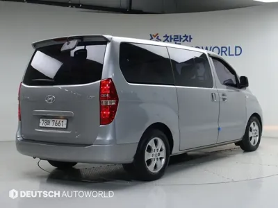 Hyundai Starex 2015, 171409 км, за 5404.7 USD