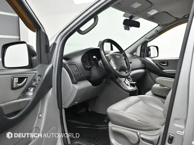 Hyundai Starex 2015, 171409 км, за 5404.7 USD - фото 11