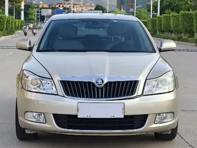 Skoda Octavia 2014, 130000 км, за 2465.01 USD