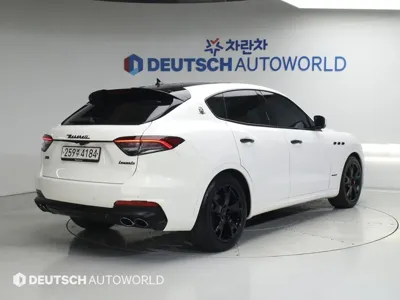 Maserati Levante 2020, 46950 км, за 27114.5 USD