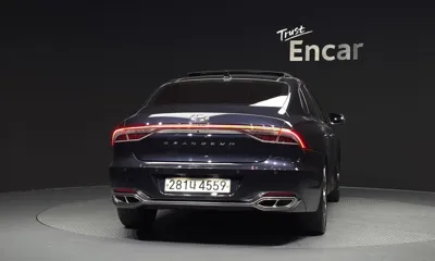Hyundai Grandeur 2020, 85672 км, за 14065.24 USD