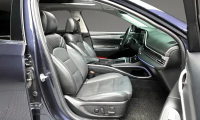 Hyundai Grandeur 2020, 85672 км, за 14065.24 USD - фото 11