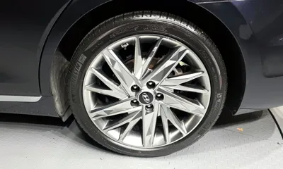 Hyundai Grandeur 2020, 85672 км, за 14065.24 USD - фото 21