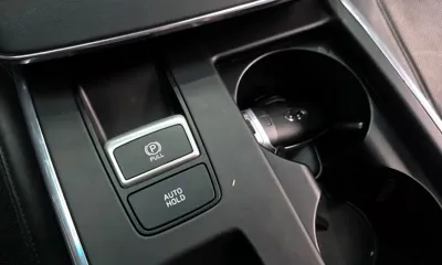 Hyundai Grandeur 2020, 85672 км, за 14065.24 USD - фото 32