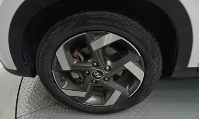 Hyundai Venue 2021, 49069 км, за 10548.93 USD