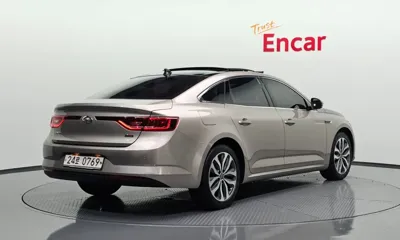 Renault-KoreaSamsung SM6 2016, 148235 км, за 3250.82 USD