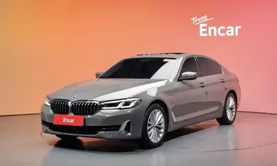 BMW 5-Series · 2022 год
