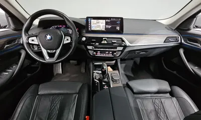 BMW 5-Series 2022, 76982 км, за 22671.02 USD - фото 7