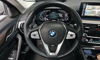 BMW 5-Series 2022, 76982 км, за 22671.02 USD - фото 13