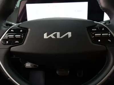 Kia EV6 2022, 97712 км, за 13733.15 USD - фото 12