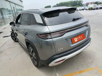 BYD L DM-i 2024, 4200 км, за 16324.77 USD