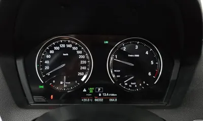 BMW 1-Series 2018, 66332 км, за 10444.22 USD - фото 8
