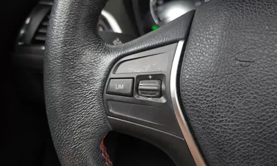 BMW 1-Series 2018, 66332 км, за 10444.22 USD - фото 16