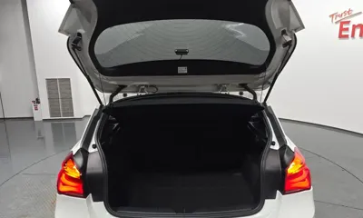 BMW 1-Series 2018, 66332 км, за 10444.22 USD - фото 20