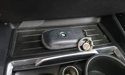 BMW 1-Series 2018, 66332 км, за 10444.22 USD - фото 30