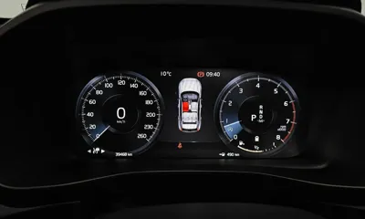 Volvo XC40 2021, 39468 км, за 22252.86 USD - фото 8