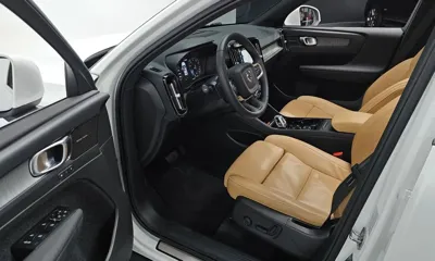 Volvo XC40 2021, 39468 км, за 22252.86 USD - фото 11